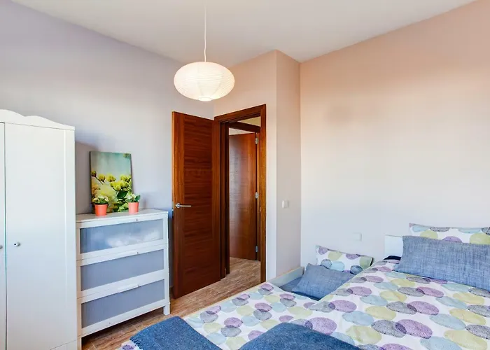 VillaAntonia private huge heated pool&super fast wifi